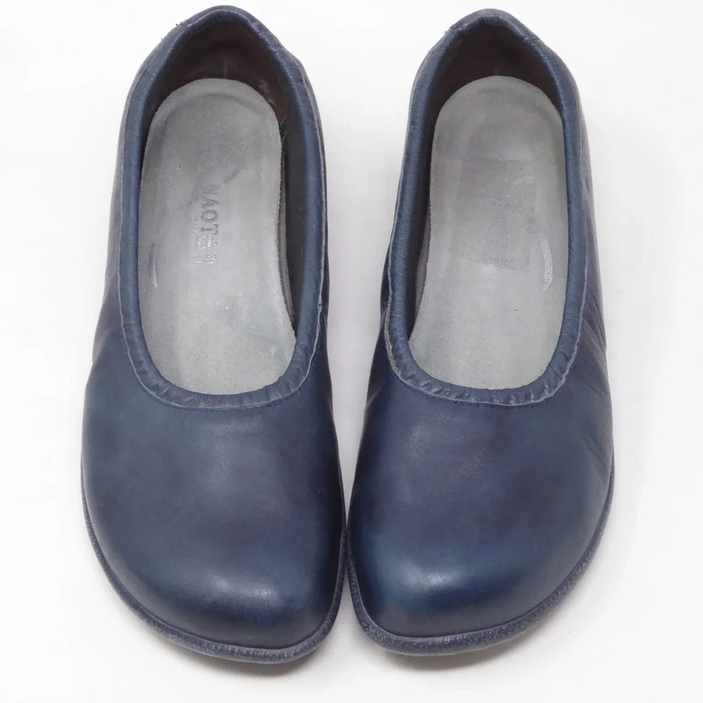 Naot Taupo Womens Flats Navy Blue Leather Comfort Slip On Shoes Size 8